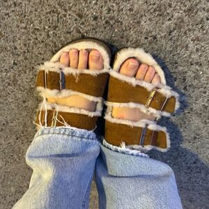 Birkenstocks w fur